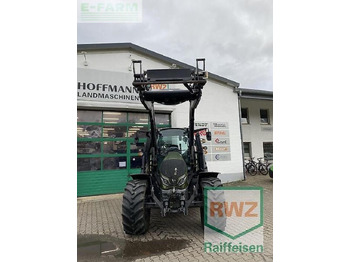 Трактор VALTRA