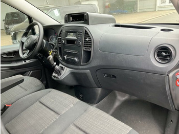 Фото интерьера 1: Легковой фургон MERCEDES-BENZ Vito114 Mixto Extralang,Klima,Tempomat,Standhzg