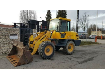 Колёсный погрузчик KOMATSU