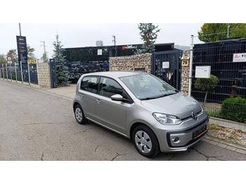 Легковой автомобиль VOLKSWAGEN