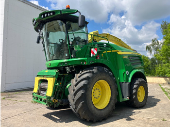 Комбайн JOHN DEERE 8400
