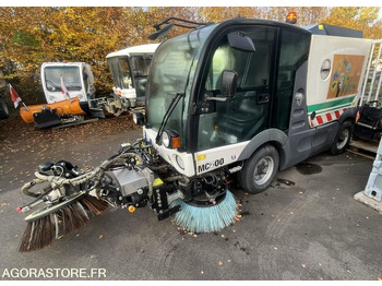 Подметально-уборочная машина MATHIEU