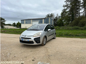Легковой автомобиль CITROËN