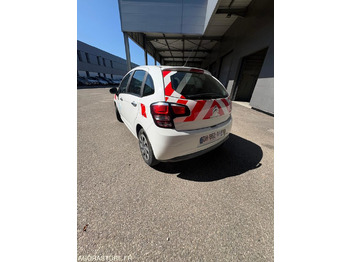 Легковой автомобиль CITROËN