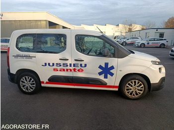 Легковой автомобиль CITROËN