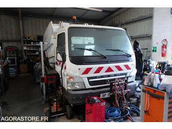 : фото в шапке страницы