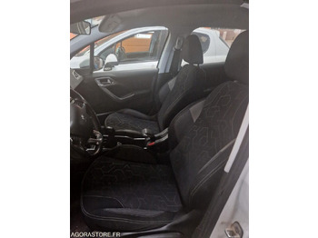 Внедорожник PEUGEOT 2008 1.6 BHDI 191000kms  2016: фото 4