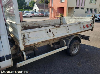 Малотоннажный самосвал RENAULT MASCOTT BENNNE BASCULANTE (sans contrôle technique): фото 3