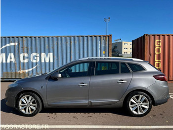 Легковой автомобиль RENAULT