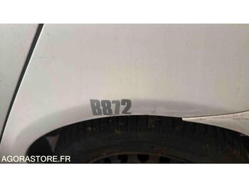 Хэтчбек Renault CLIO: фото 4 Хэтчбек Renault CLIO: фото 4