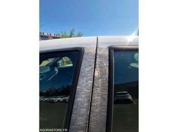 Хэтчбек Renault CLIO: фото 4 Хэтчбек Renault CLIO: фото 4