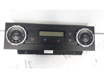 : фото в шапке страницы