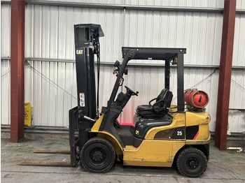 Газовый погрузчик CATERPILLAR GP