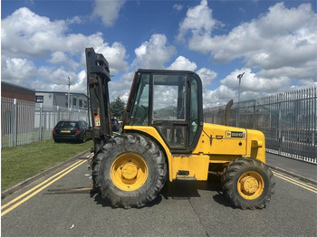 Внедорожный погрузчик JCB