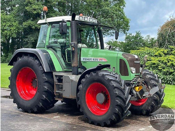 Трактор FENDT 820 Vario