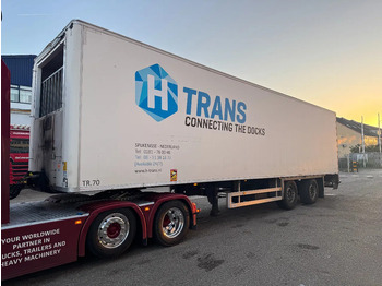 : фото в шапке страницы