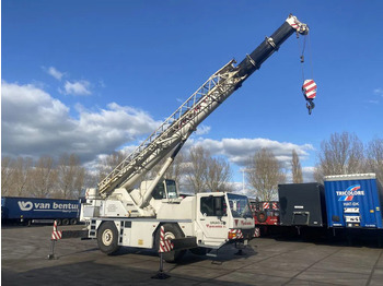 Вседорожный кран LIEBHERR LTM 1030