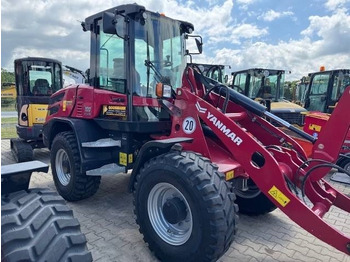 Колёсный погрузчик YANMAR