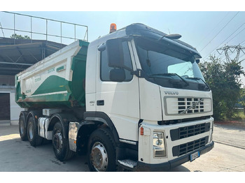 Самосвал VOLVO FM12