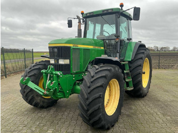 Трактор JOHN DEERE 7710