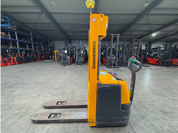 Вилочный погрузчик 2015 JUNGHEINRICH EJC220 2,000KG STACKER PALLET TRUCK ANT FREE LIFT: фото 5