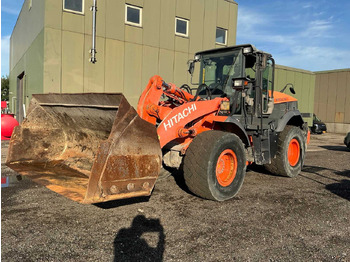 Колёсный погрузчик HITACHI ZW180