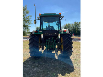 Трактор John Deere 3650: фото 5