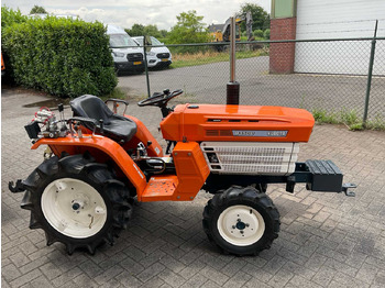 Минитрактор Kubota B1500DT: фото 5