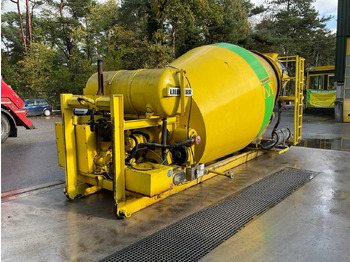 Автобетоносмеситель LIEBHERR