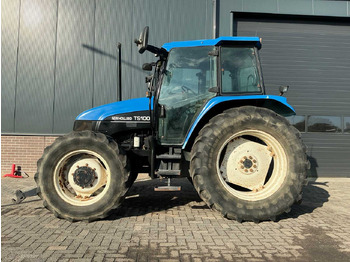Трактор New Holland TS100: фото 2