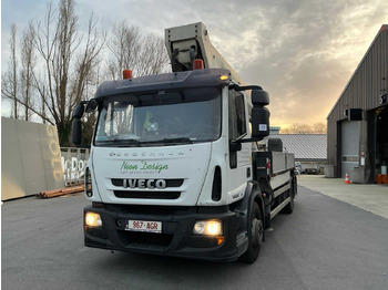 Грузовик IVECO EuroCargo