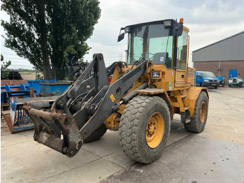 Колёсный погрузчик VOLVO L50C