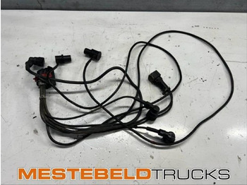 : фото в шапке страницы