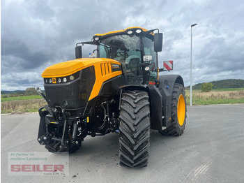 Трактор JCB