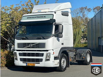 Тягач VOLVO FM 370