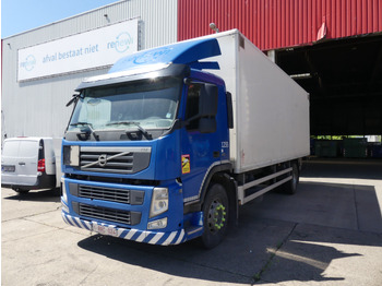 Грузовик с закрытым кузовом VOLVO FM