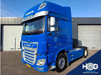 Тягач DAF XF 530