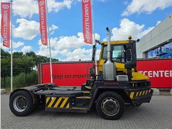 Терминальный тягач Terberg RT222 4x4: фото 3 Терминальный тягач Terberg RT222 4x4: фото 3