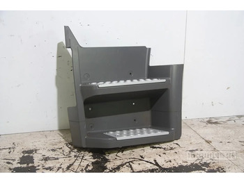 Боковая подножка MERCEDES-BENZ