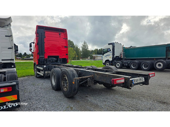 Грузовик-шасси Volvo FH540: фото 3