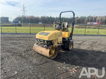 Каток CATERPILLAR 225