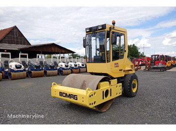 Каток BOMAG