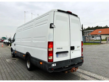Фургон с закрытым кузовом Iveco Daily 35C15 Furgon L4H2 Brygadówka 6-seater Doka Dubel Cabin: фото 4 Фургон с закрытым кузовом Iveco Daily 35C15 Furgon L4H2 Brygadówka 6-seater Doka Dubel Cabin: фото 4