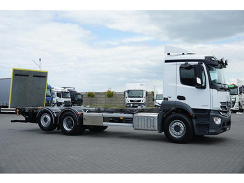 Грузовик-контейнеровоз/ Сменный кузов Mercedes-Benz ANTOS / 2535 / ACC / E 6 / BDF + WINDA / 7.15 , 7.45, 7.82 M / O: фото 4 Грузовик-контейнеровоз/ Сменный кузов Mercedes-Benz ANTOS / 2535 / ACC / E 6 / BDF + WINDA / 7.15 , 7.45, 7.82 M / O: фото 4