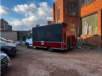 Торговый грузовик Renault: фото 4