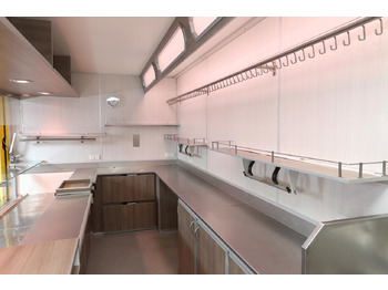 Wochenmarktmobil Esselmann в лизинг Wochenmarktmobil Esselmann: фото 4 Wochenmarktmobil Esselmann в лизинг Wochenmarktmobil Esselmann: фото 4