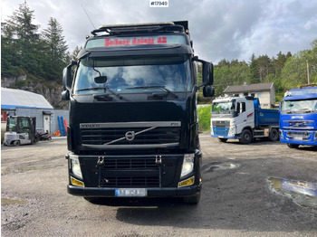 Самосвал Volvo FH: фото 4