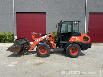 Колёсный погрузчик KUBOTA R065