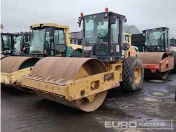 Каток CATERPILLAR