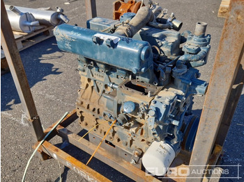 Двигатель Kubota V2403: фото 4